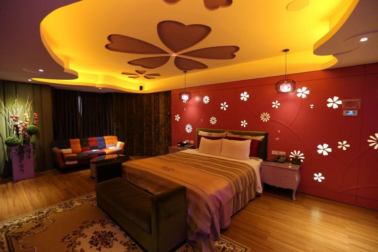 Yosemite Motel - Taiyuan Branch Đài Trung Ngoại thất bức ảnh