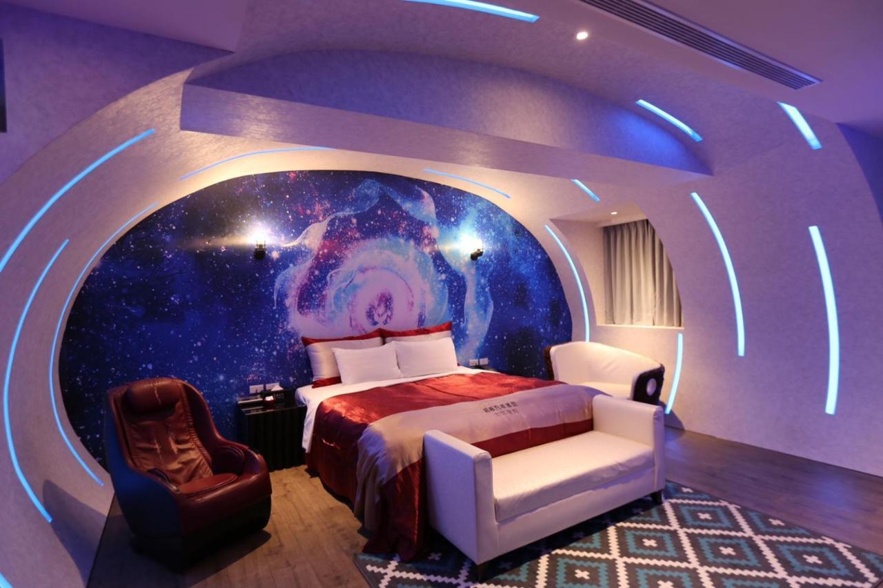Yosemite Motel - Taiyuan Branch Đài Trung Ngoại thất bức ảnh