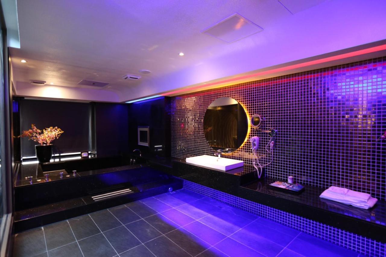 Yosemite Motel - Taiyuan Branch Đài Trung Ngoại thất bức ảnh