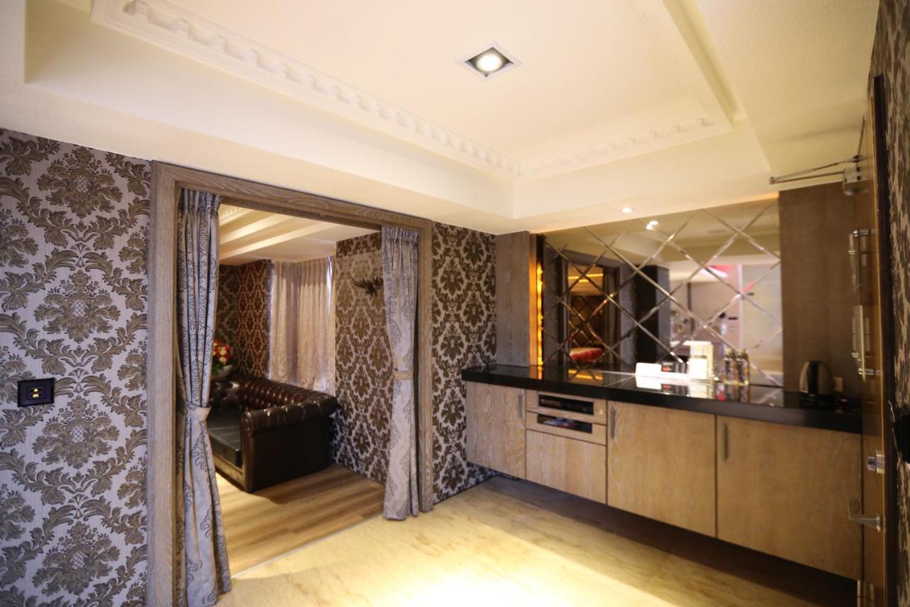 Yosemite Motel - Taiyuan Branch Đài Trung Ngoại thất bức ảnh